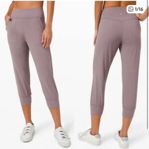 Lululemon Align Jogger Crop 23” Lunar Rock Purple Womens Size 4 Athletic‎ Gym
